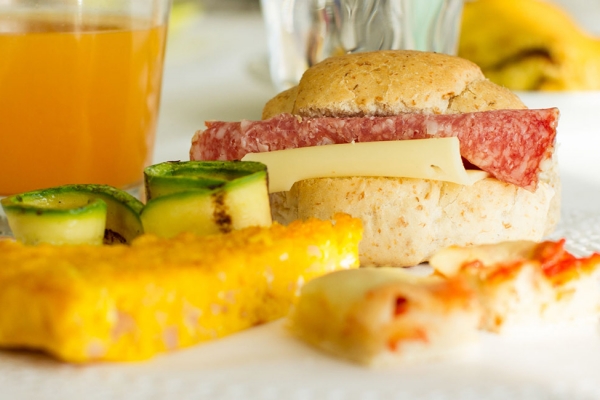 Colazione a buffet continentale anche per celiaci